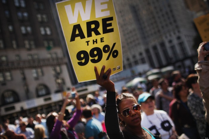 Ο Πικετί μαζί με τον συνεργάτη του καθηγητή Εμανουέλ Σαέζ έχουν «βάλει το χεράκι τους» στο σύνθημα «Είμαστε το 99%», που βροντοφώναζε το κίνημα «Occupy Wall Street».